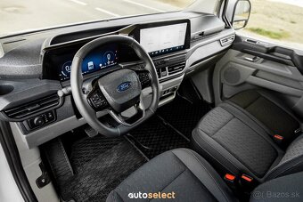 Prenájom 9-miestneho minivan / dodávka  Ford Transit automat - 7