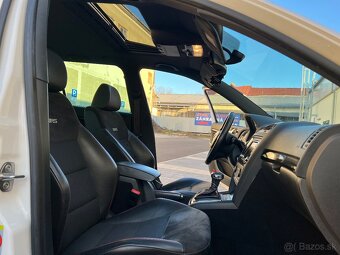 Skoda Octavia Combi 2.0TDI CR RS dsg - 7