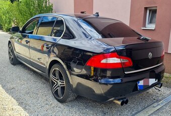 ŠKODA SUPERB 2.0 TDI CR 125KW DSG - 7