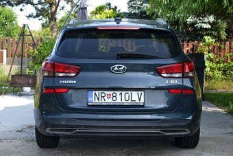 HYUNDAI I30 1.5 2022 - 7