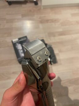 Elektricky strojček (Barber) - 7
