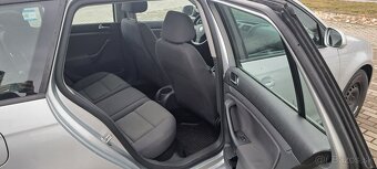 Predám Volkswagen Golf 1.9TDI 77KW, 2009, 328000km, striebor - 7
