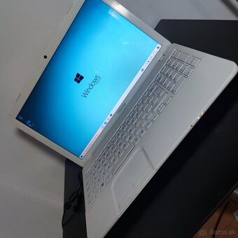 Predám notebook Toshiba - 7