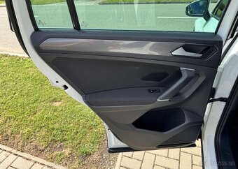 Volkswagen Tiguan 2.0 TDI JOIN WEBASTO TAŽNÉ nafta manuál - 7