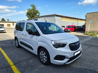 2021_Opel Combo Life DIESEL_BOHATÁ VÝBAVA_5 miest_1.maj SR_ - 7