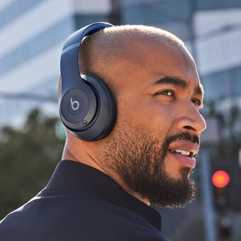 Beats Studio Wireless -- zľava 70 % - 7