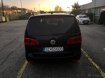 VW Touran 2.0 TDi, 103 kW, - 7