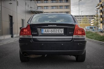 Volvo S60 2.0T - 7