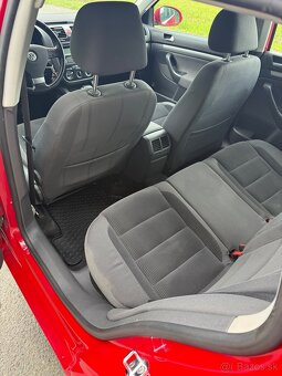 Predám Volkswagen Golf - 7