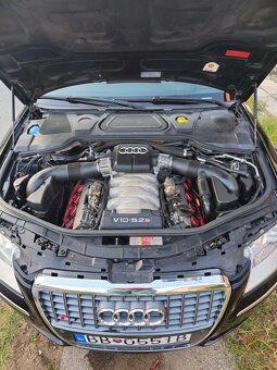 AUDI S8 5.2 V10 - 7