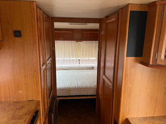 Karavan Wilk De luxe 495 - 7