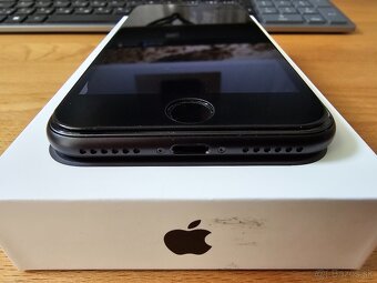 iPhone SE 2020 64GB čierny - 7