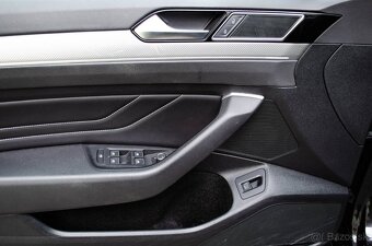Volkswagen Passat Variant 2.0 TDI R-Line 4Motion DSG - 7