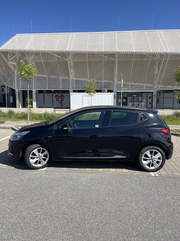 Renault Clio - 7