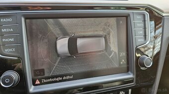VW Passat Variant 2.0 BiTDI 240k BMT Highline 4MOTION - 7