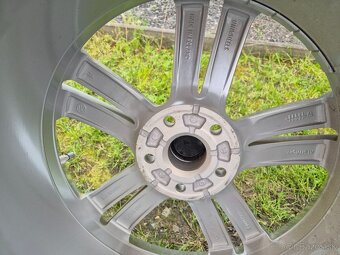 Nová zimní sada Volkswagen Tiguan R18 Continental - 7