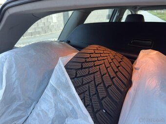 Volkswagen Golf 2.0TDI - 7