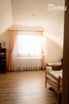 PREDAJ - 5 IZBOVÝ RODINNÝ DOM,BELUŠA, PÚCHOV, POZEMOK 726 m2 - 7