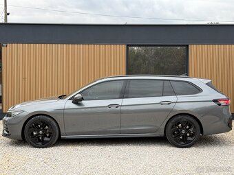 Volkswagen Passat Variant R-Line 2.0 TDI 4X4 DSG Pano,Matrix - 7