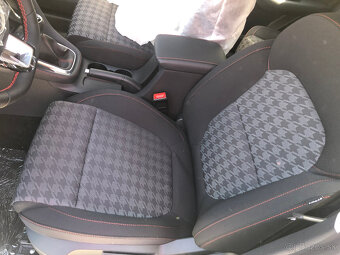 MG ZS 1,5 Essential plus 78kW - 7