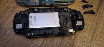 Ps vita pch 1104 na diely - 7