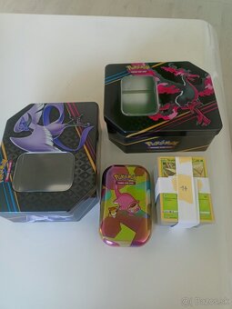 Pokémon sety - karty + plechovky - 7