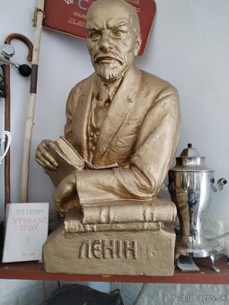 Lenin,busta-drevorezba Ostrovsky - 7