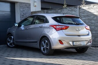Hyundai i30 1.6 CRDi DOHC 16V Family 84tis. km - 7
