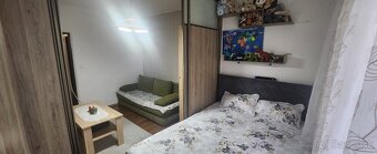 Ponúkame na predaj 2 izb.byt na sídlisku III. - 7