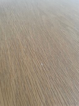 Jedálenský okrúhly stôl Jegind - 7