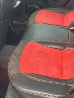 Nissan Qashqai 2,0l automat - 7