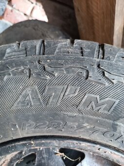 Pneumatiky s diskami Hankook P236/70 R16 m+s - 7