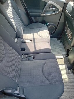 Predam zachovalu RAV Toyota - 7