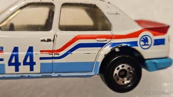Matchbox Škoda 130lr - 7