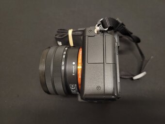 Sony a7II + FE 28-60mm - 7