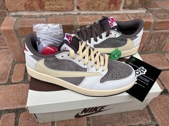 Air Jordan 1 Low x Travis Scott Reverse Mocha - 7