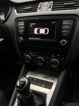 Škoda Octavia 3 Sedan 1.6 TDI 77kw Sportline,R17,PARK.Senzor - 7