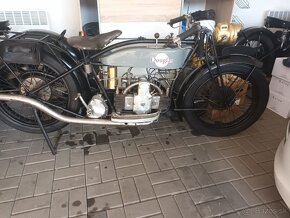 Mimoriadne zľavy  Moto Guzzi 250cm3 - 7