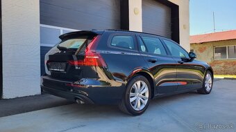 Volvo V60 B4 2.0L Momentum A/T - 7