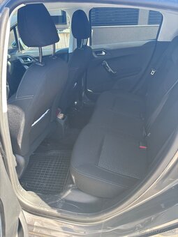 Predám Peugeot 208 1.6 hdi 73kw - 7