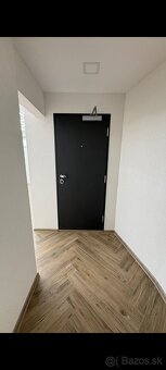 Priestor na prenájom v centre VK - 7