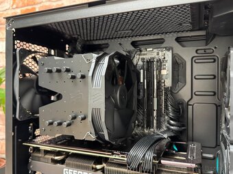 Ryzen 5 5600X\16GB\RTX 3070\SSD\850W Zdroj - 7