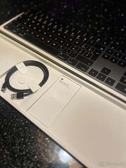 Apple magic keyboard - 7