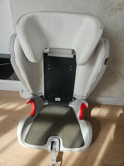 Predám detskú autosedačku Romer KID FIX SL - 7