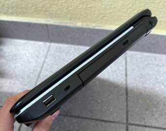 Fujitsu Lifebook / i5 M480 / 4GB RAM / 128GB SSD / 15.6" - 7