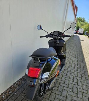 Vespa GTV 300 ABS black 2025 - 7