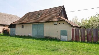 REZERVOVANÉ - Hontianske Moravce - rodinný dom, 2449 m2 - 7