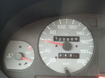 Predám škodu felicia 1.3 mpi 2000 - 7