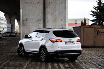 Santa Fe 4x4 AT6 145kW Panoráma - 7
