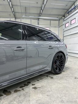 Audi RS4 Avant Combi 400 kw ( keramické brzdy ) - 7